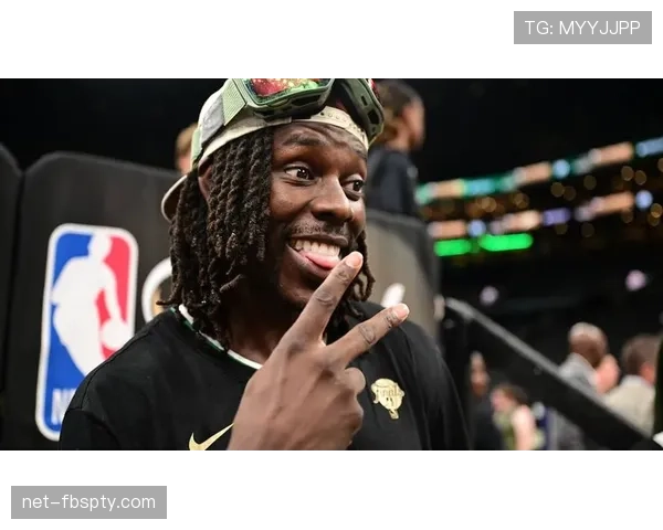 朱·霍勒迪季后赛关键时刻挡拆率提升显著拉开防守空间